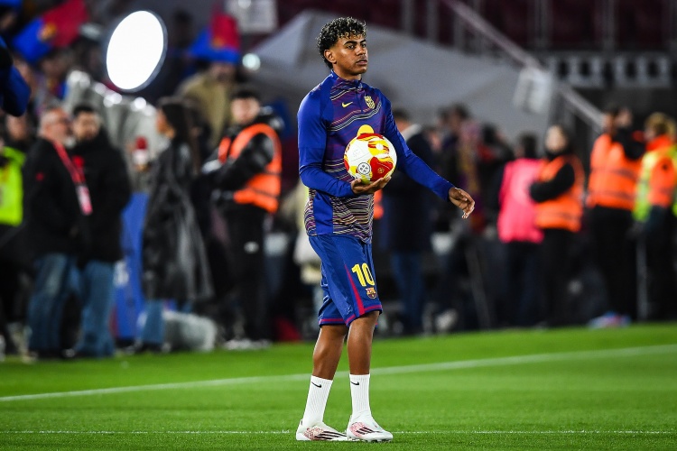 开云体育下载APP-国王杯出局！亚马尔社媒：感谢球迷，我们仍有很多值得期待的事情